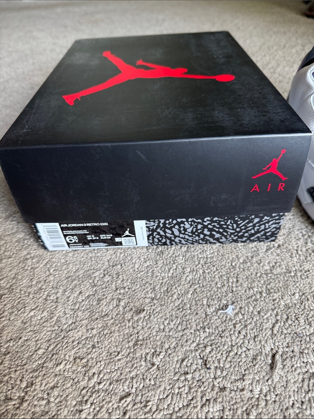 Jordan White Black Purple Women’s Retro Sneakers - Picture 3 of 7